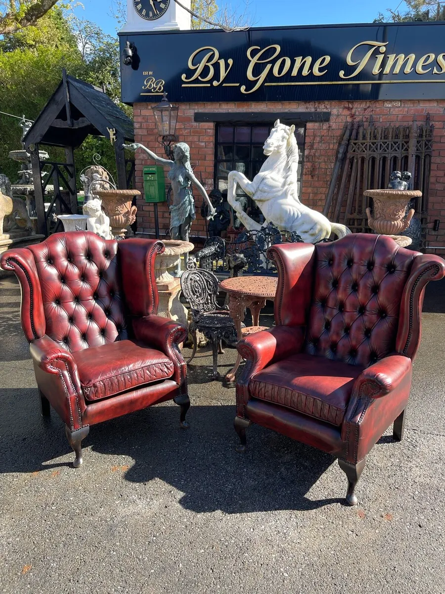 Original antique Chesterfield chair sofas - Image 2