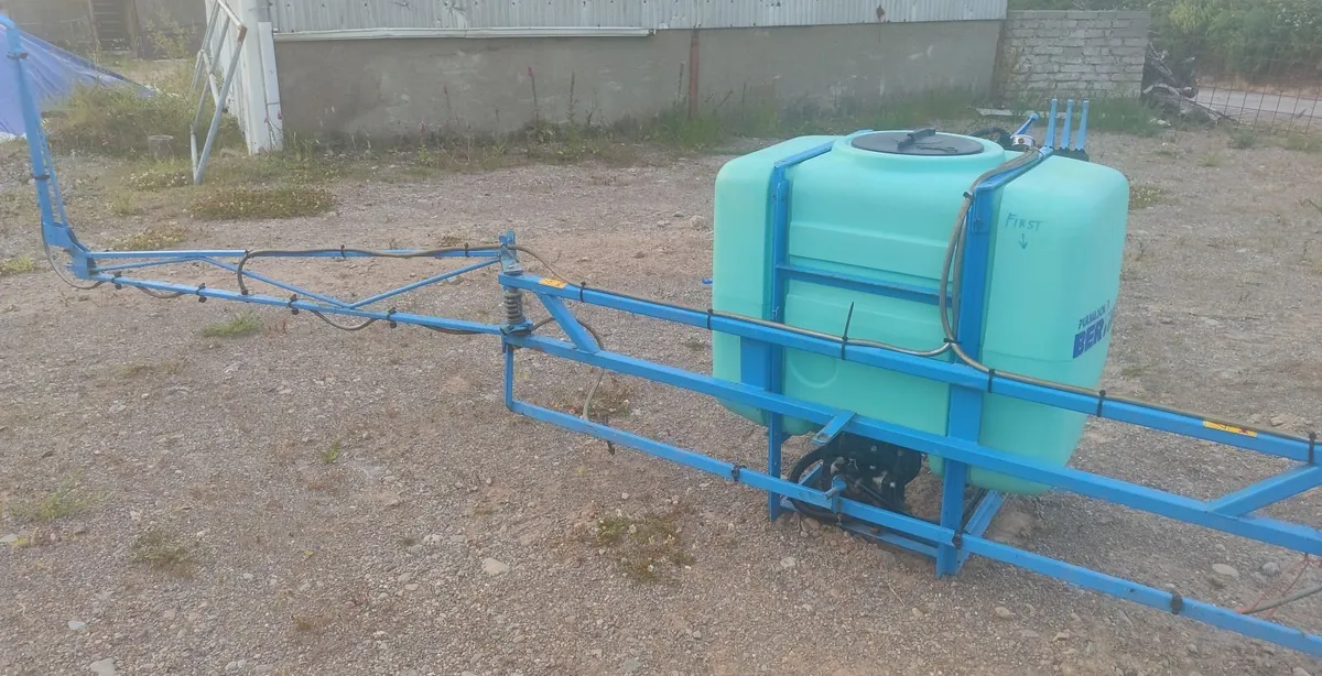 For Sale: 90-Gallon Berthoud Sprayer – Like New! - Image 3