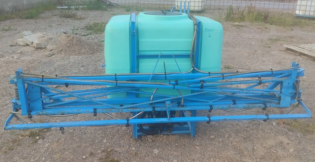 For Sale: 90-Gallon Berthoud Sprayer – Like New! - Image 1