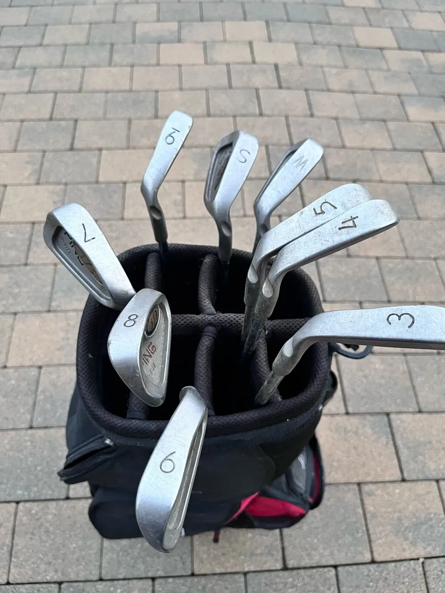 Golf clubs - Image 1