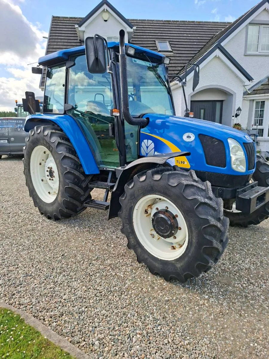 Tractor - Image 2