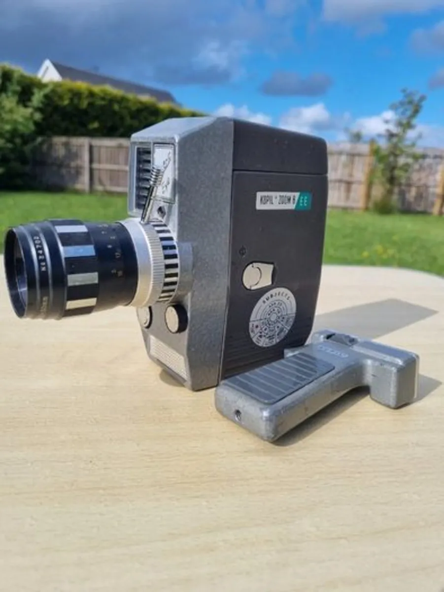 1962 KOPIL 'Zoom 8 EE' 8mm Cine/Movie Camera. - Image 1