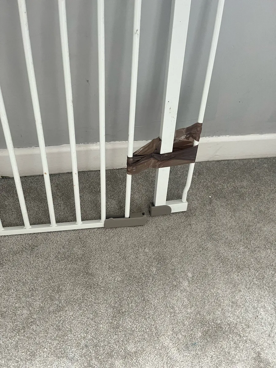 Free Stair gate - Image 2