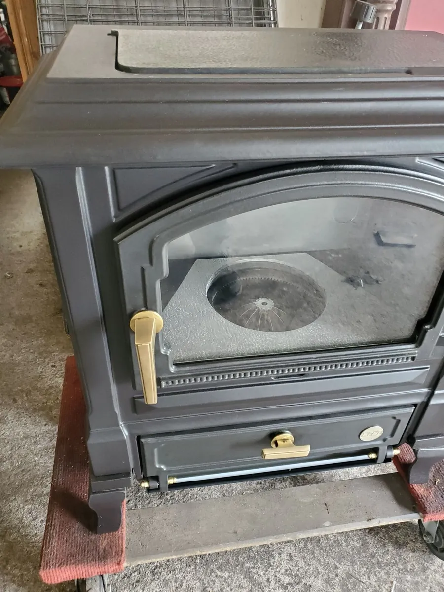 Nestor Martin/Efel 9kw oil stove fully refurbished - Image 4