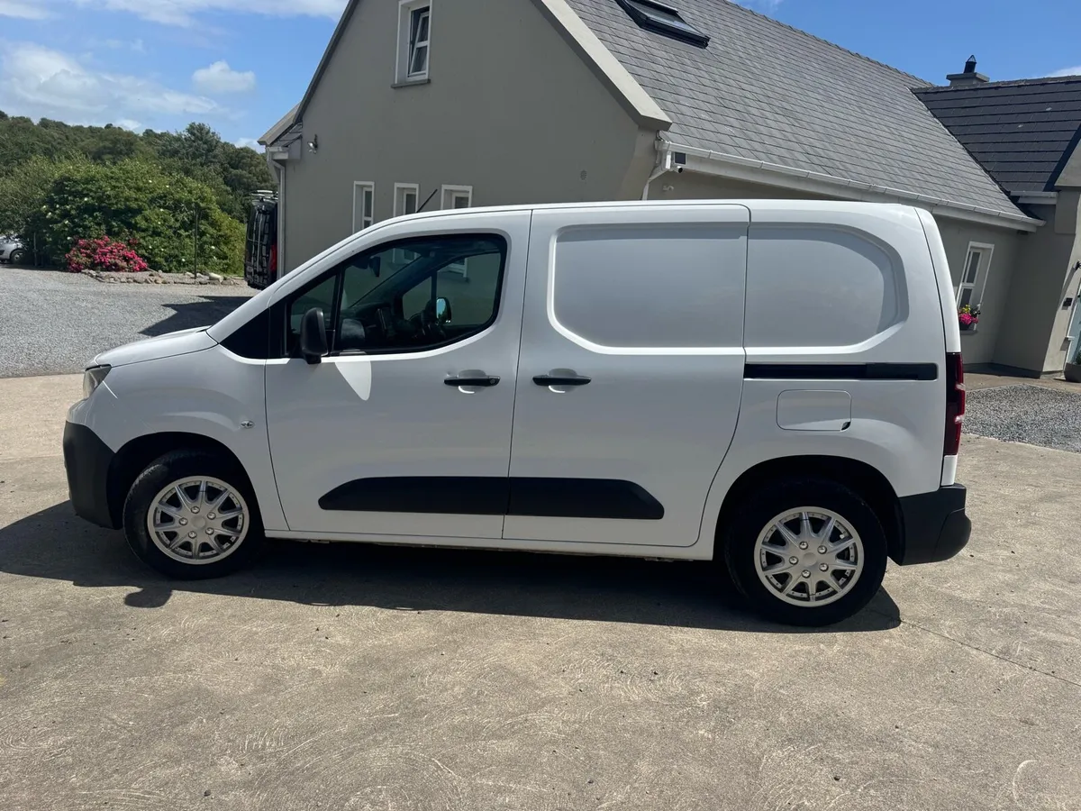 Peugeot partner pro spec €12950 inc vat - Image 3
