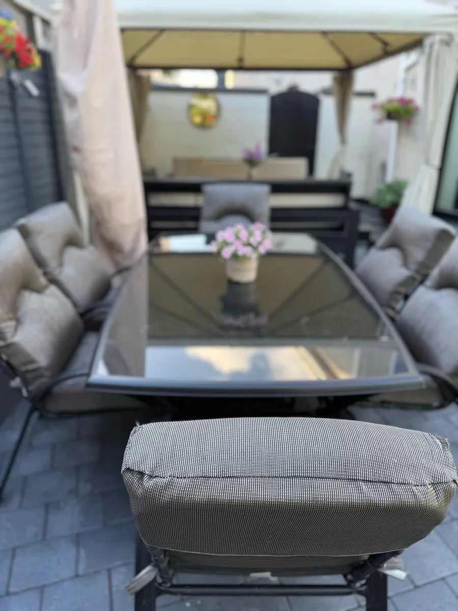 Garden furniture - Image 2