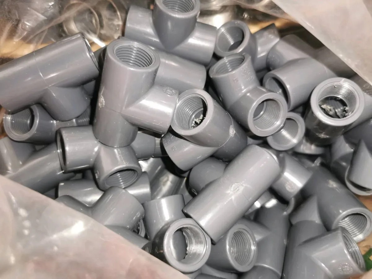 700 x Plumbing Fittings 3/8 - Image 3