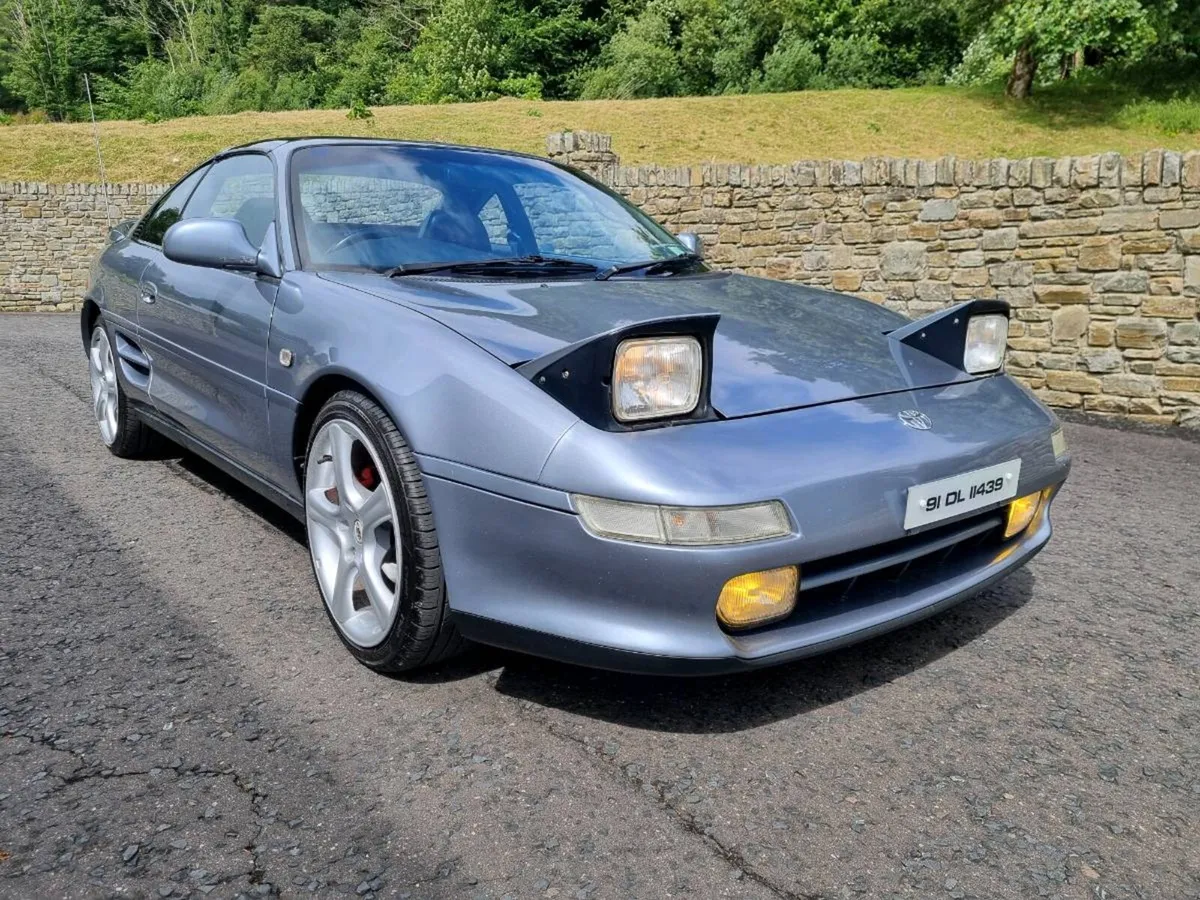 Beautiful 1991 Toyota MR2 2.0 GTI Manual & T Bar - Image 3