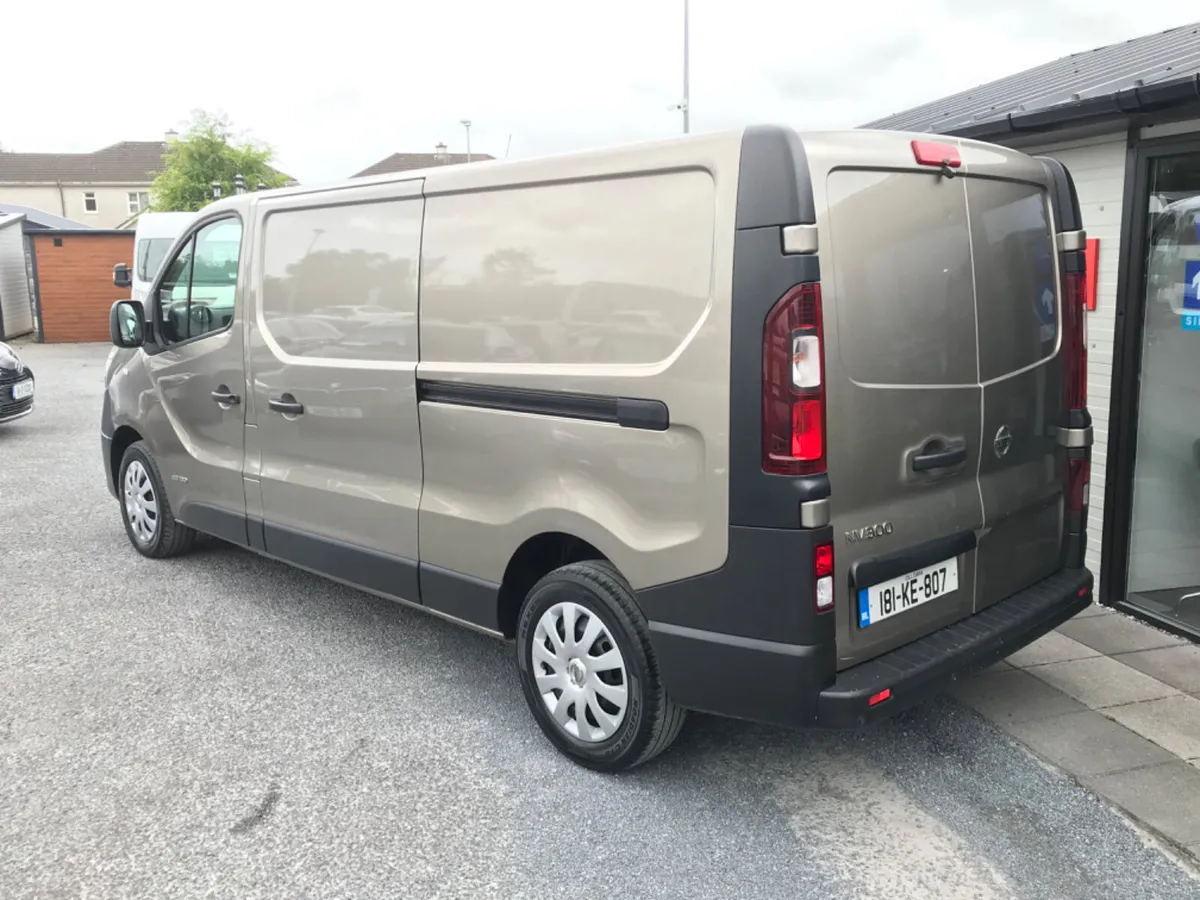 2018 Nissan NV300 - Image 3