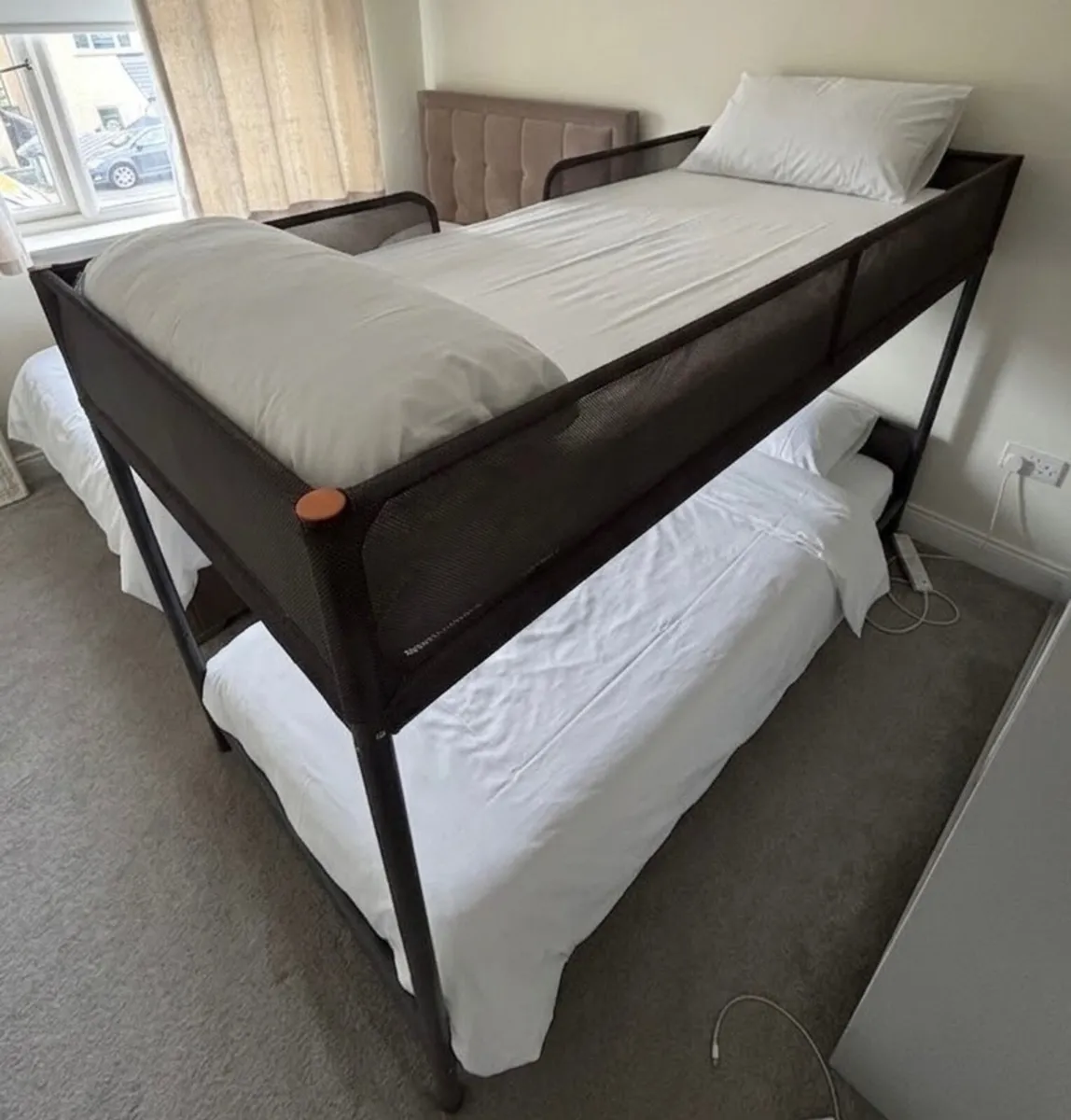 Bunk bed - Image 1