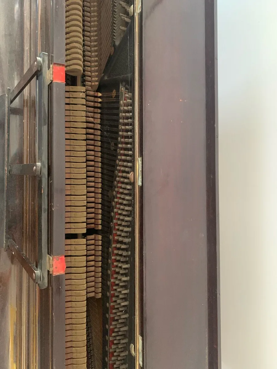Upright Elysian piano - Image 3