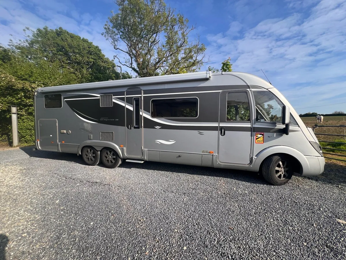 Burstner i810 Camper - Image 2