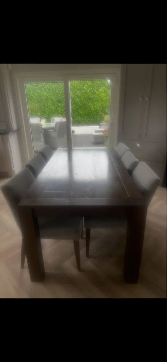 Dining table - Image 3