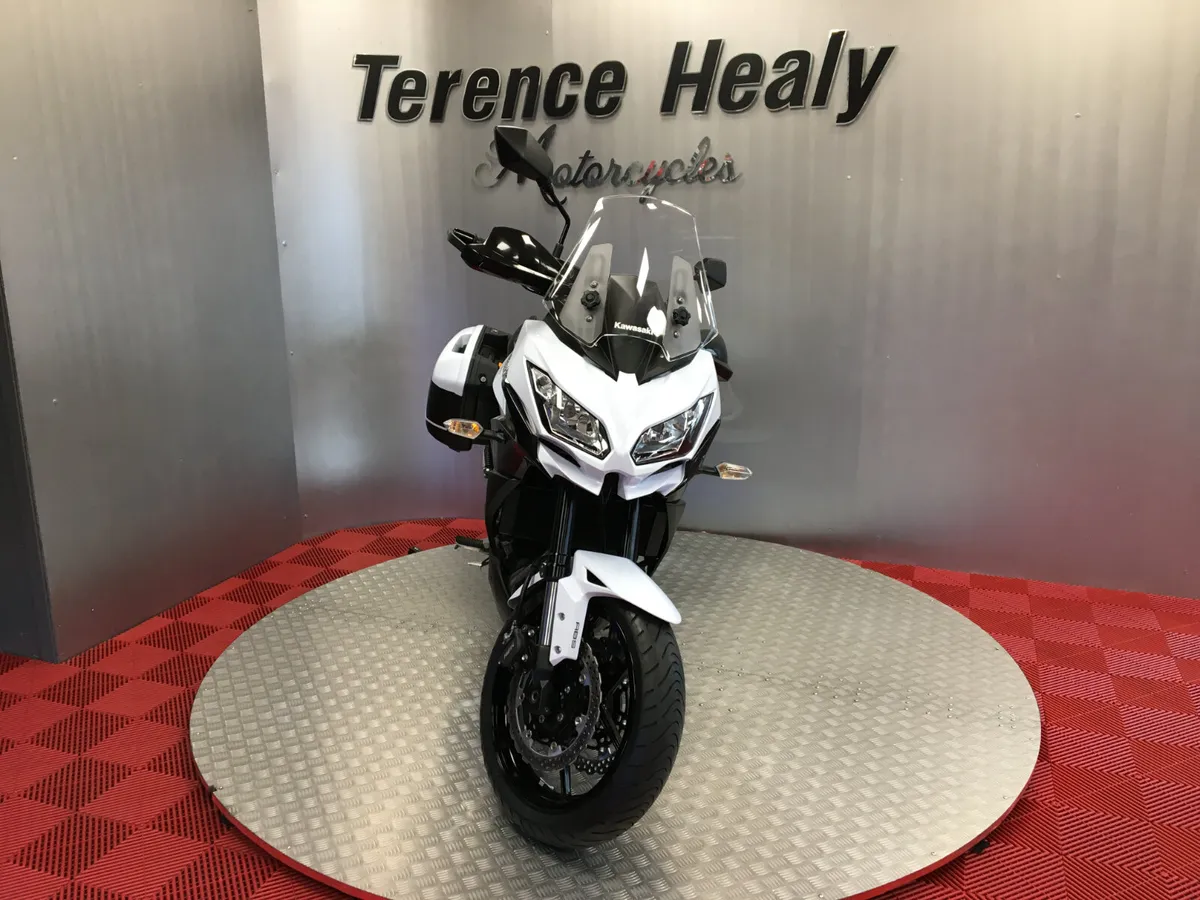 2015 Kawasaki Versys 650 ''LIKE NEW'' - Image 3