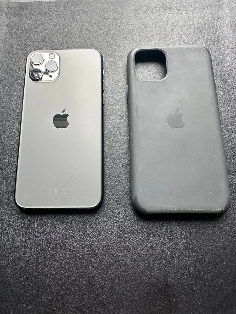 Apple iPhone 11 Pro - Image 1