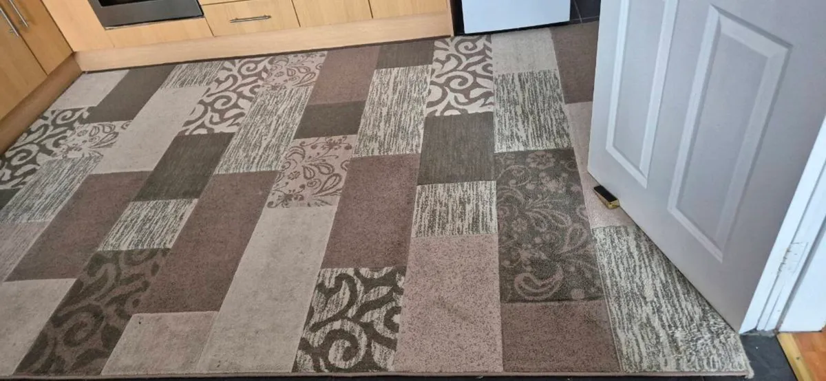 Rug