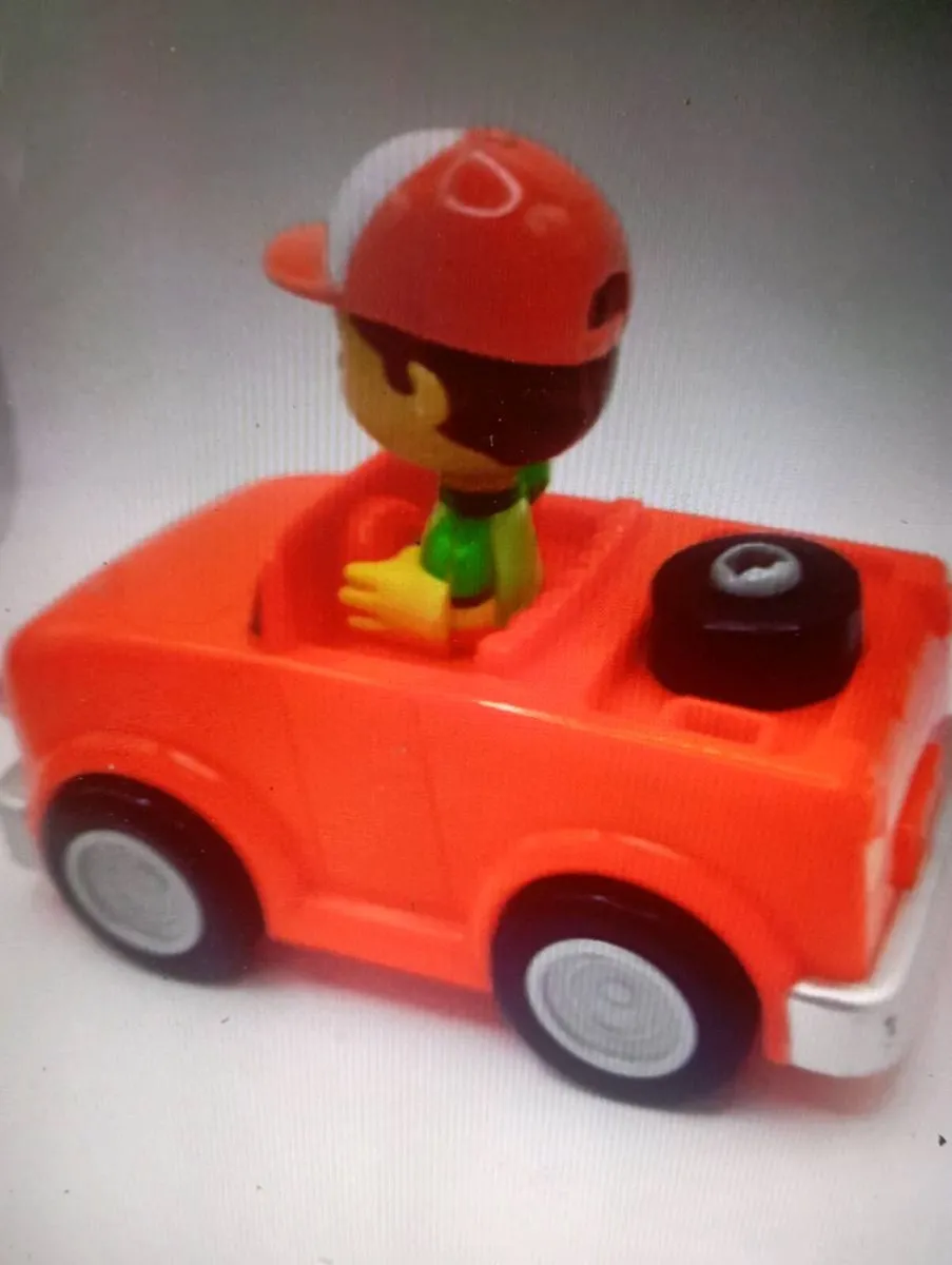 FISHER PRICE TOY  HANDY MANNY  PLASTIC 6" RED CAR - Image 2