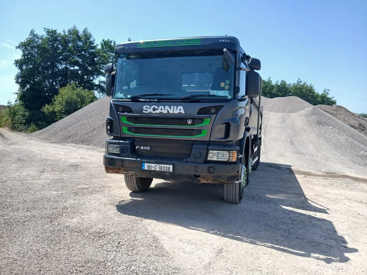 2016 Scania P410 Tipper - Image 1