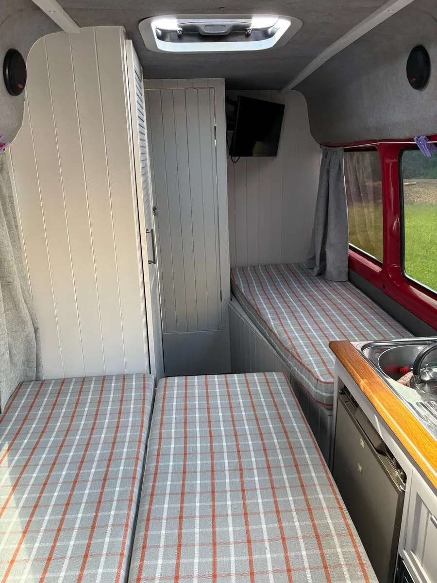 Vw crafter campervan - Image 4