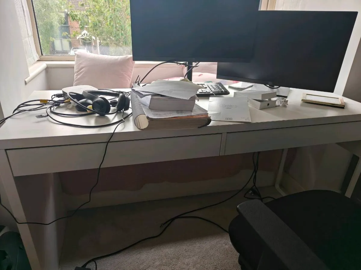 Office Desk - Image 2