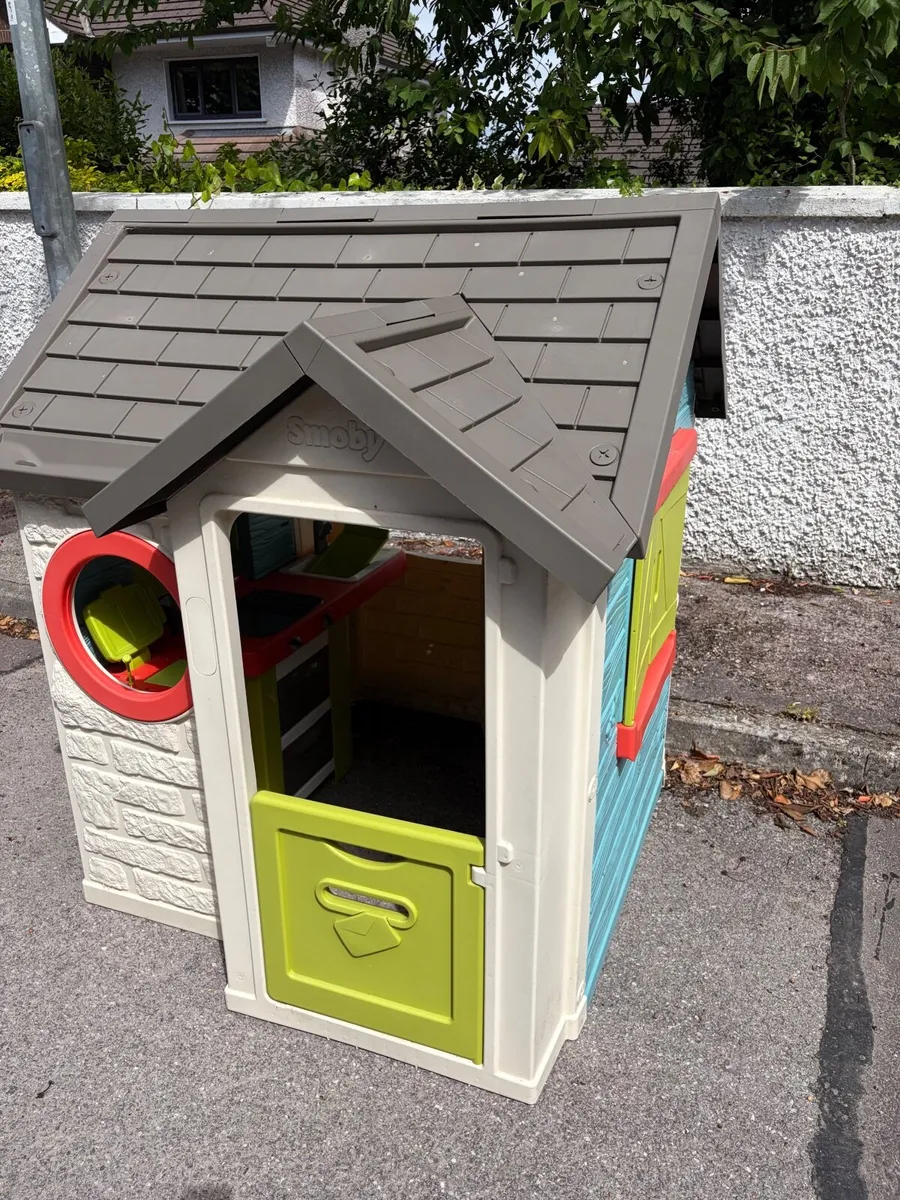 Playhouse - Image 2