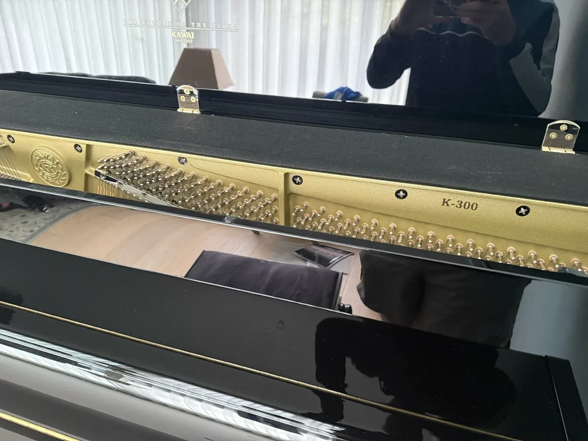 Kawai K300 Piano (2022 as new) - Image 4