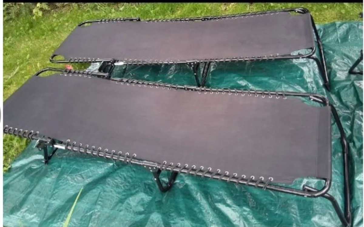 Sun loungers - Image 2
