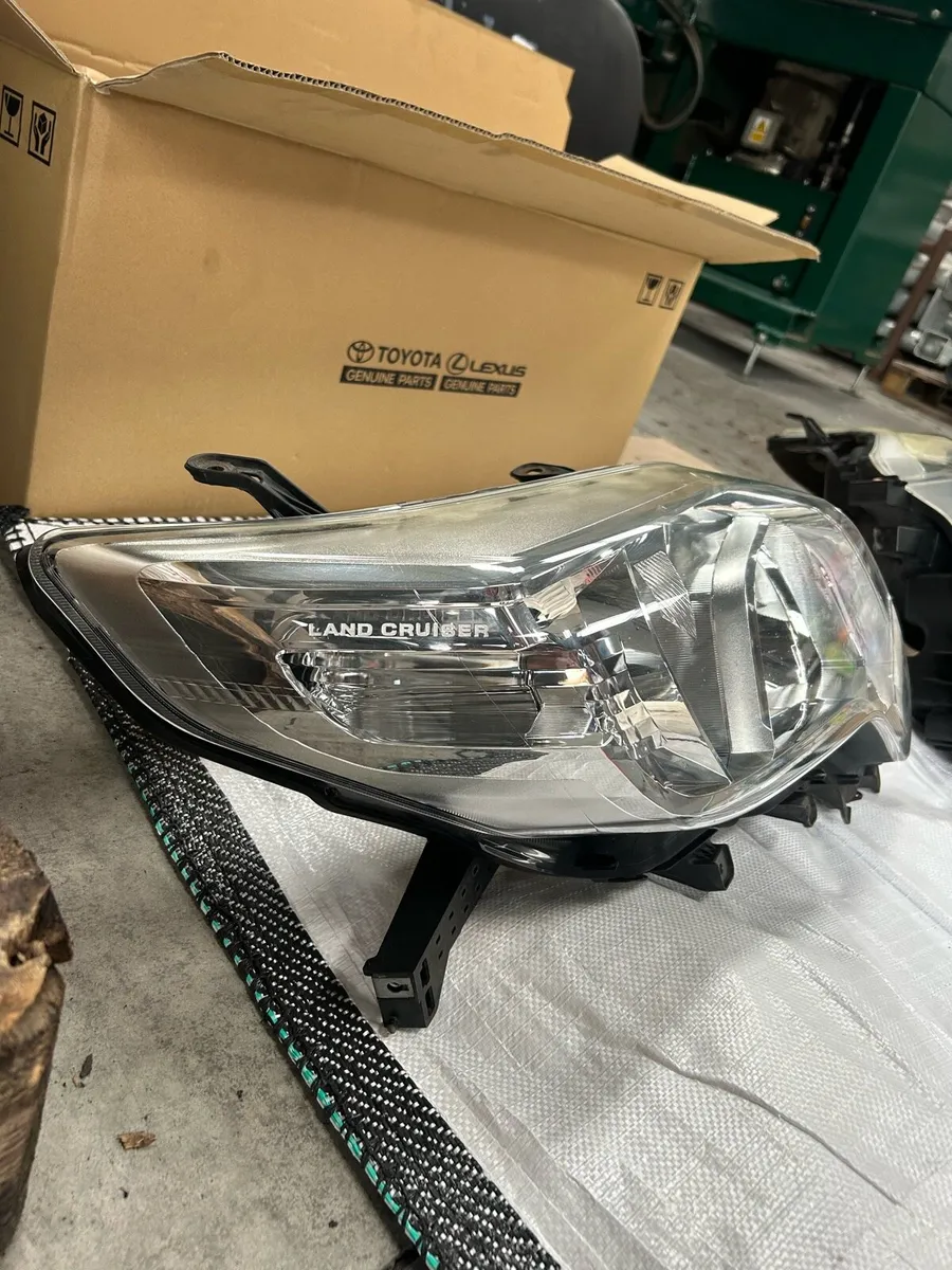 Toyota Head Lamps - Image 3