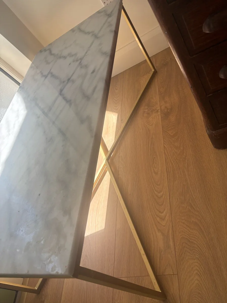Marble coffee table - Image 4