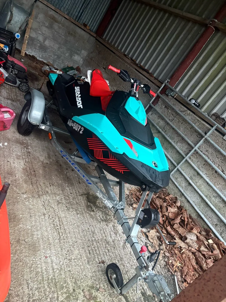 Sea-Doo spark trixx 2019 - Image 2