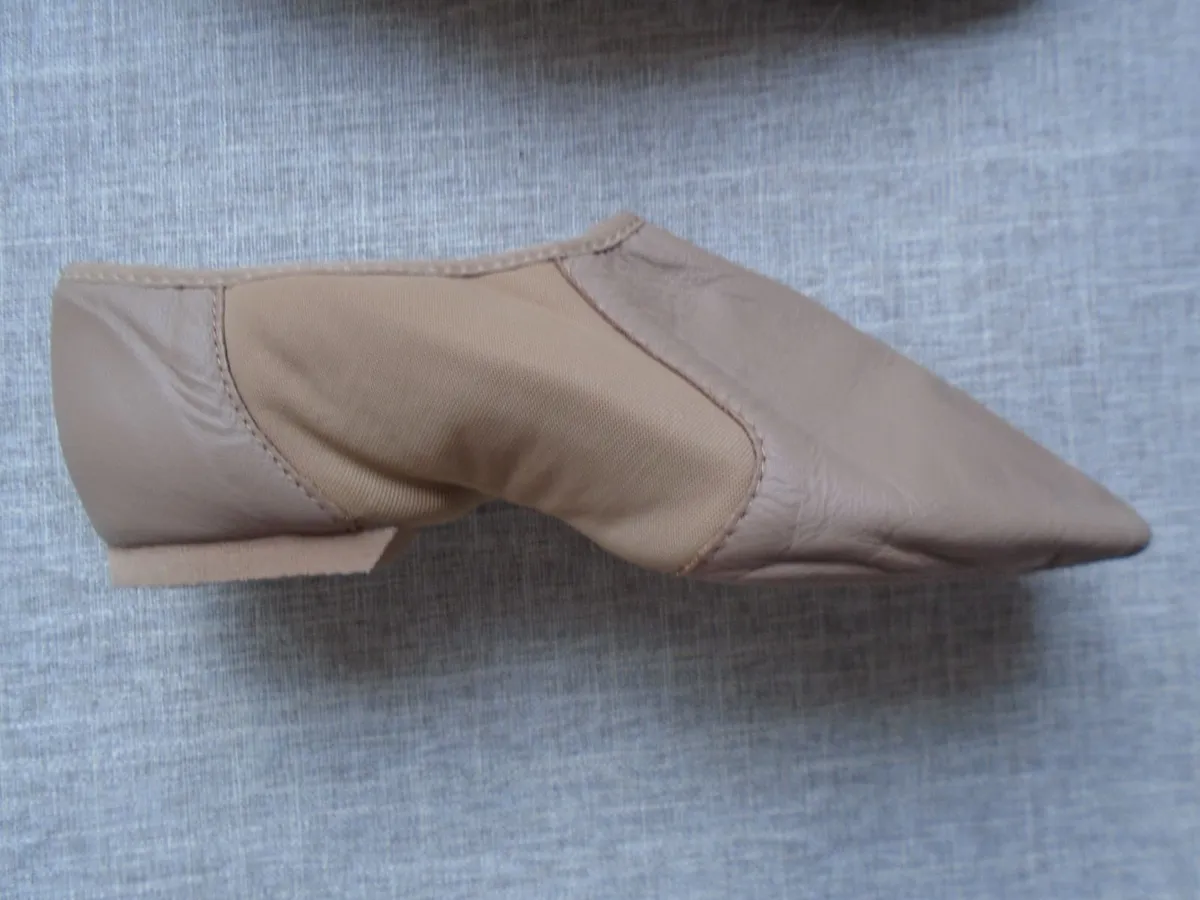 Bloch Jazz shoes, Split sole dance shoes, Dance - Image 2