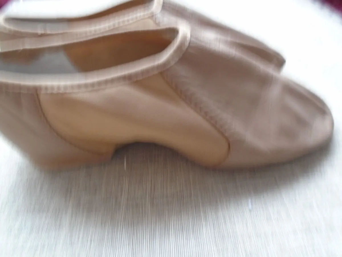 Bloch Jazz shoes, Split sole dance shoes, Dance - Image 3