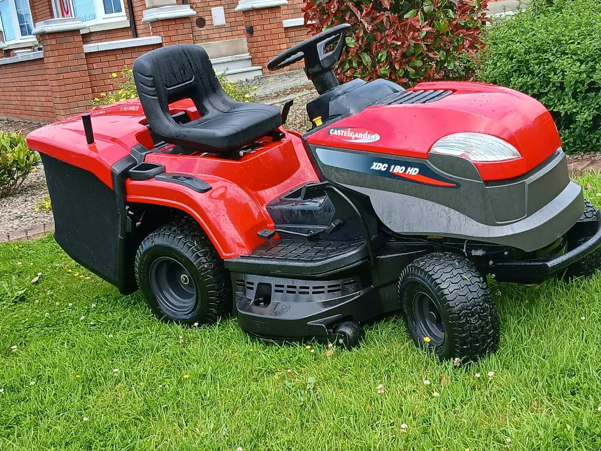 Castlegarden lawnmower - Image 2