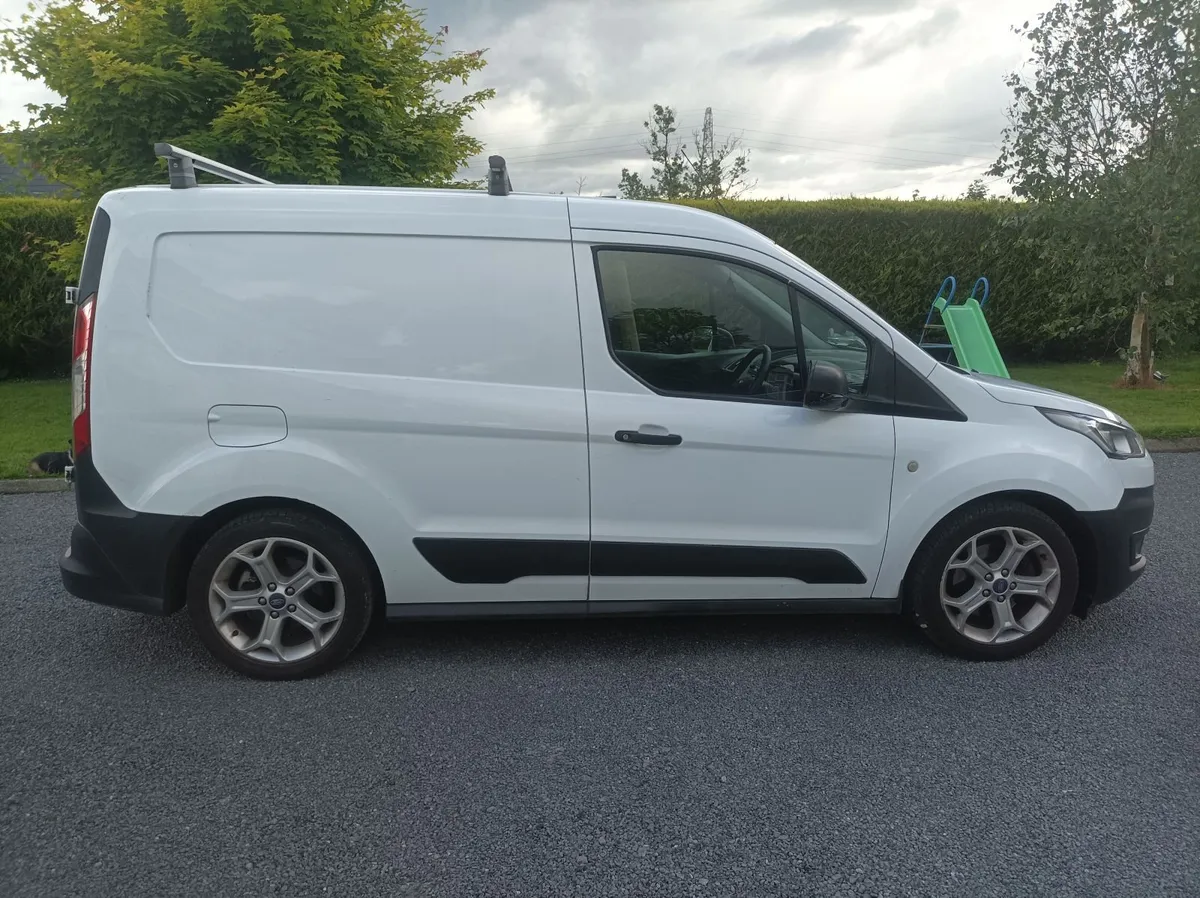 Ford Transit 2018 - Image 2