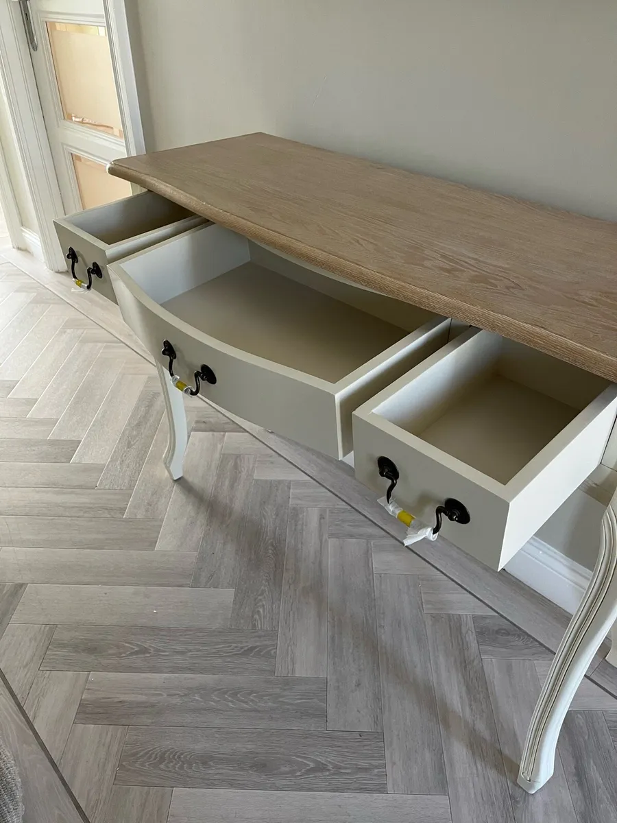 Dressing Table and 2x Bedside Table Set - Image 2