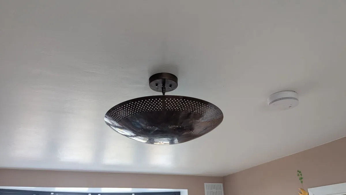 Light Brass Light fixture - Image 1