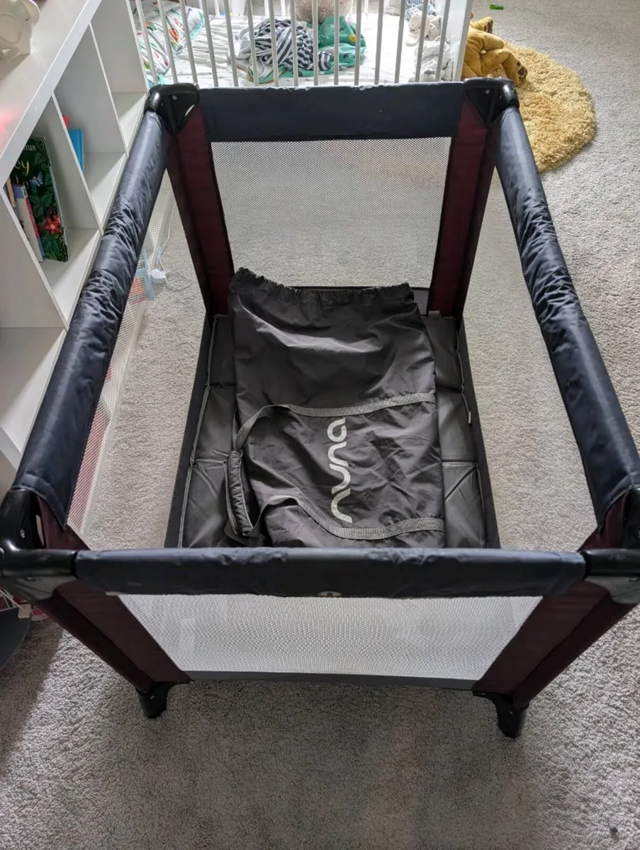 Travel Cot - Image 2