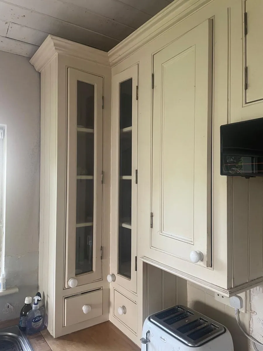 Kitchen - Image 2