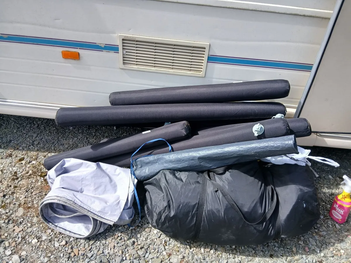 Caravan - Image 2