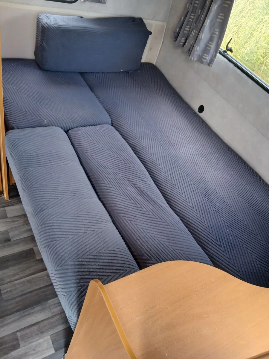 Caravan - Image 3