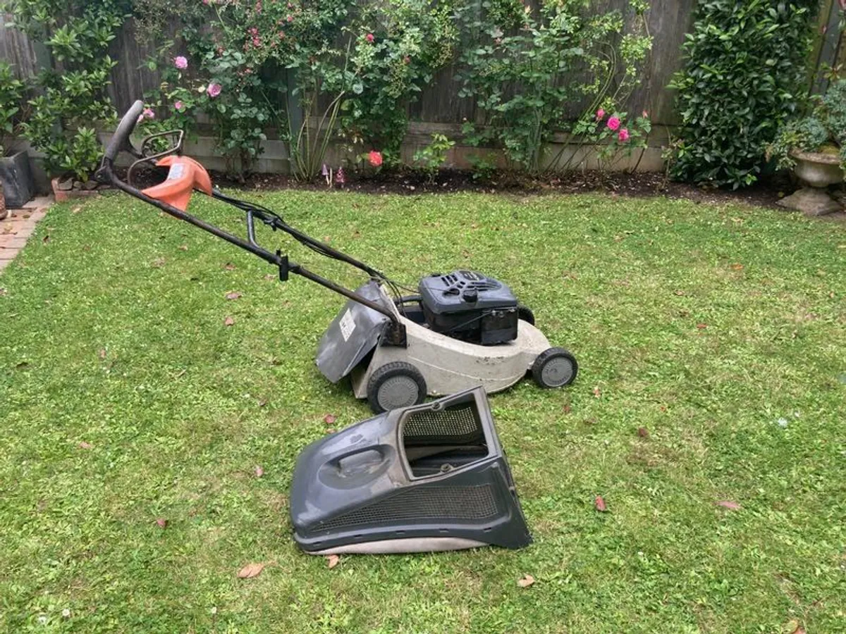 lawnmower - Image 3