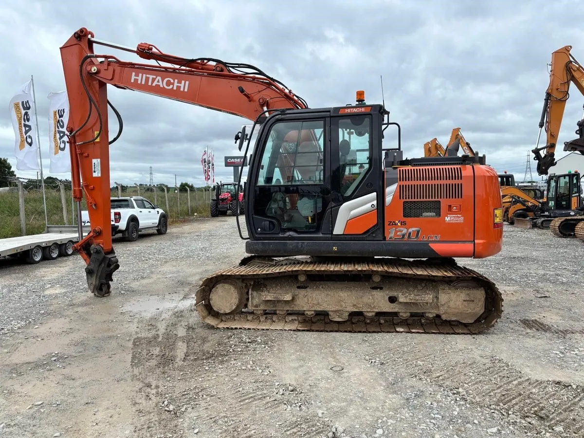2022 Hitachi 130 LCN - Image 3