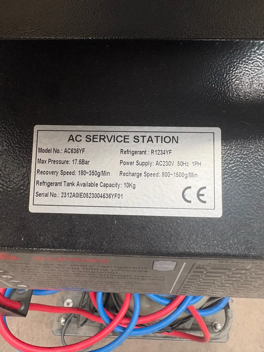 Air Conditioning recharge unit - Image 4