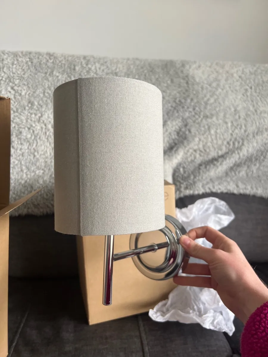 2 brand new Wall lights - Image 3