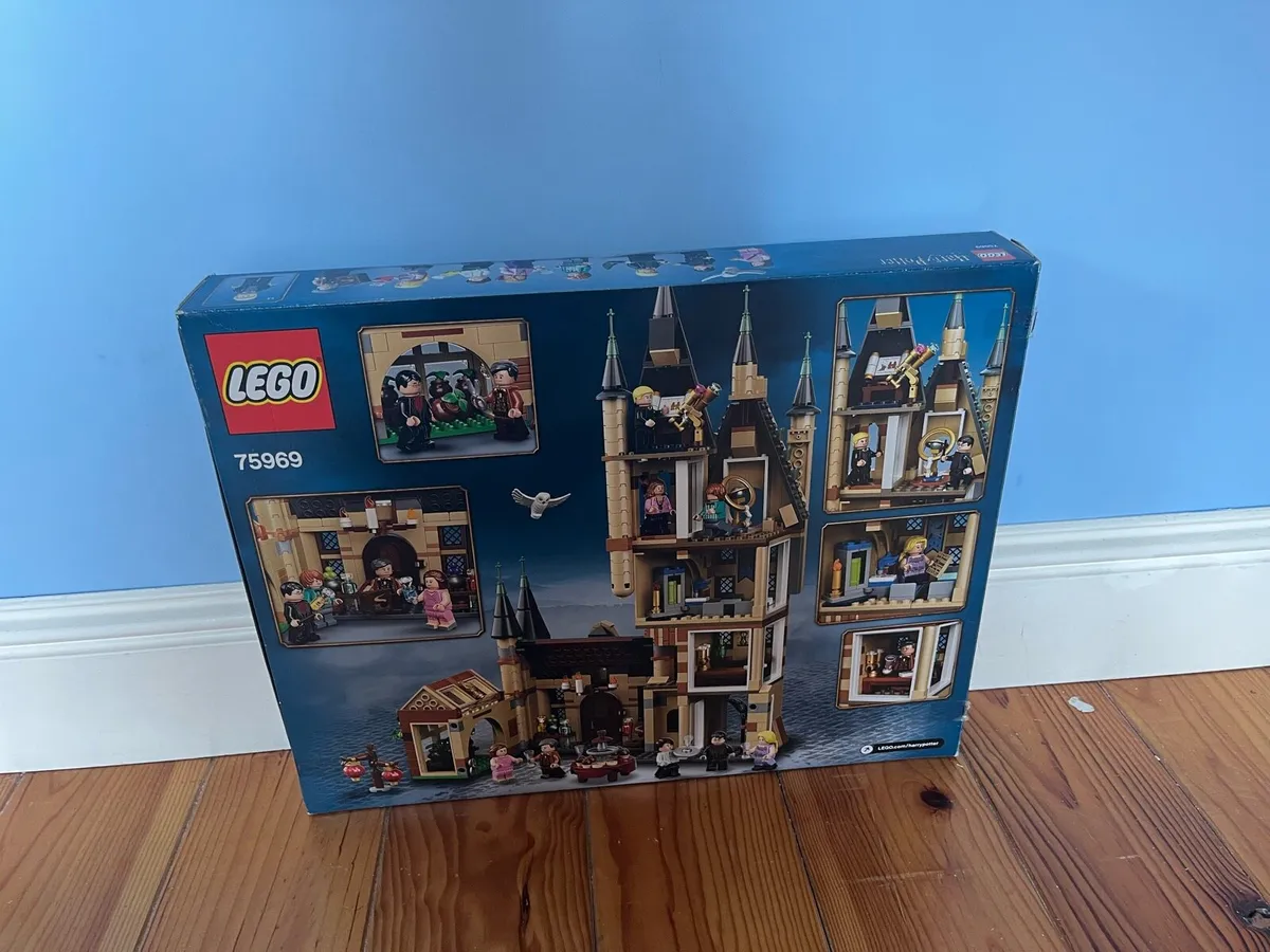 Harry Potter Lego Hogwarts Astronomy Tower - Image 2