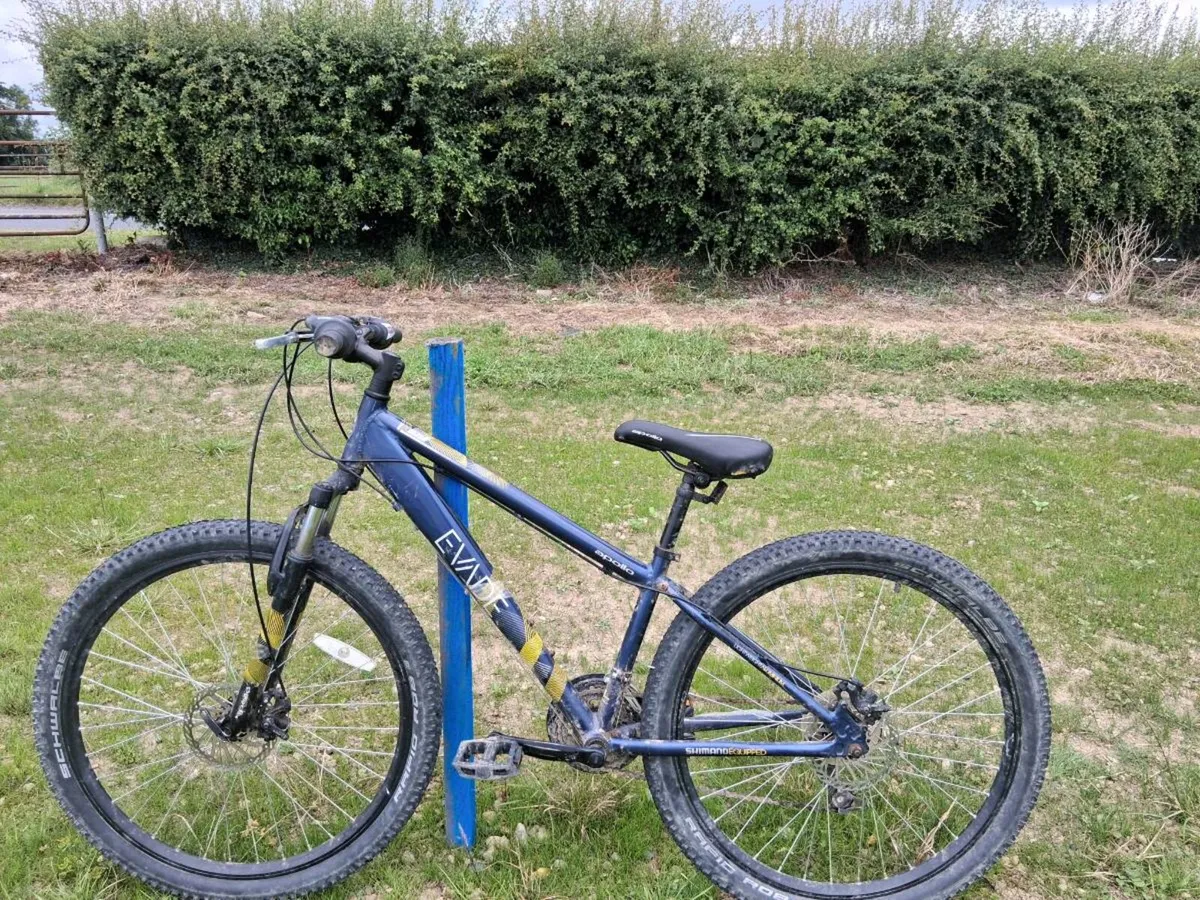 Apollo evade - Image 1