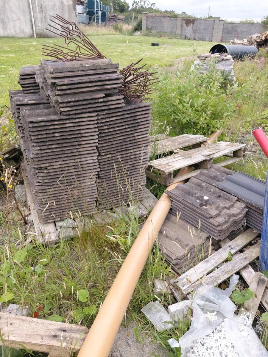 Roof tiles - Image 2