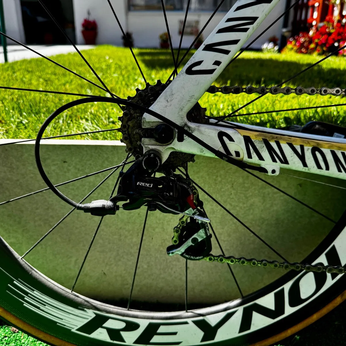 Canyon Speedmax CF Triathlon/TT BIKE - Image 4