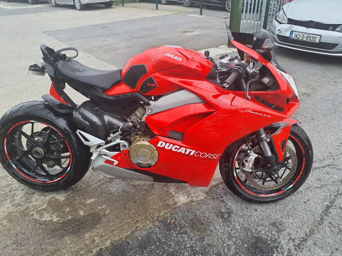 Ducati Panigale V4 2019 damage repairable - Image 1