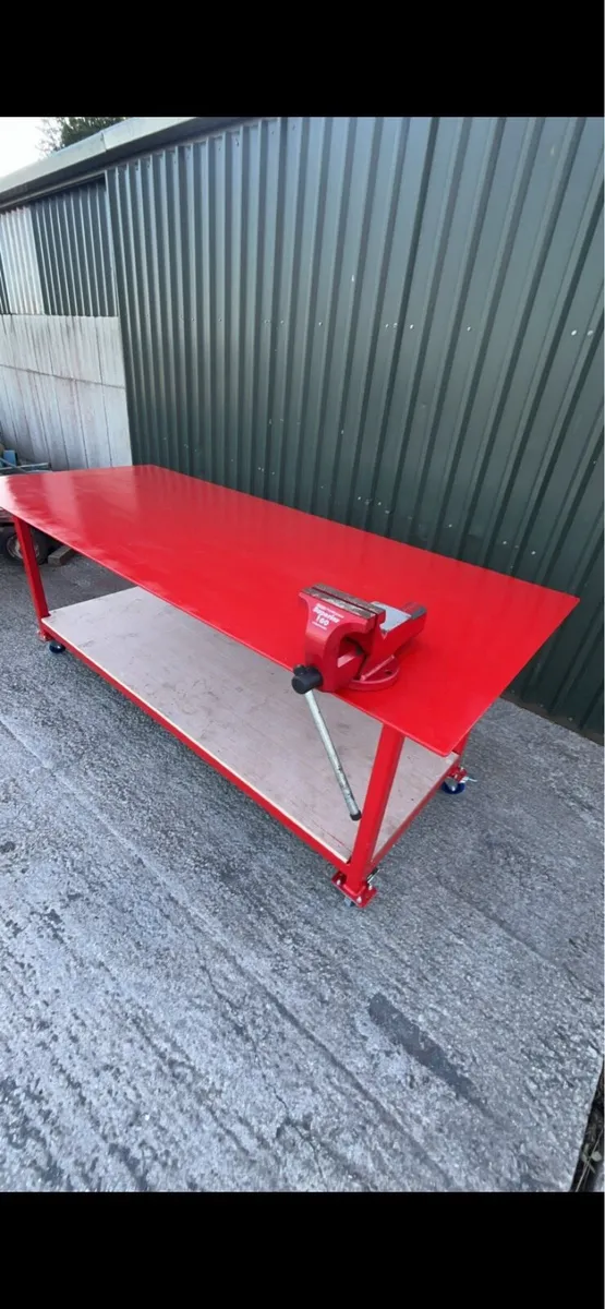 Heavy duty work benches - Image 2